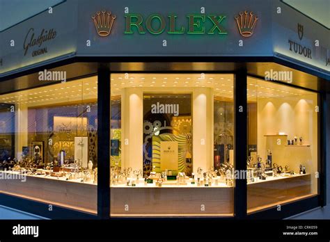 opens rolex brand boutique in zermatt